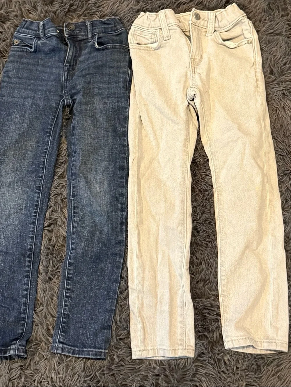 The Children's Place/ Old Navy Jeans Duo in Dark Blue & Grey